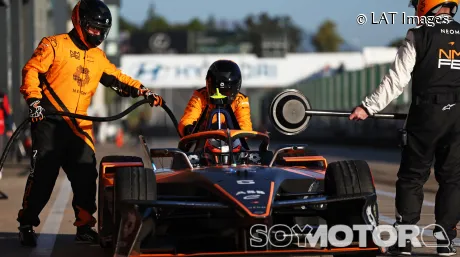 Pit Stop de carga rápida de McLaren con Taylor Barnard en Madrid