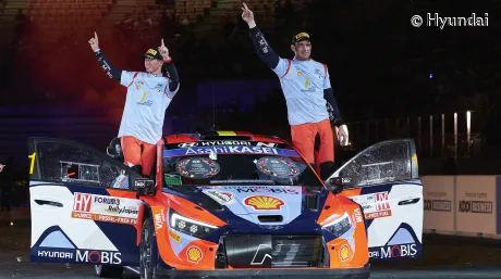 Neuville: "Nos merecemos el título después de un año tan complicado" - SoyMotor.com