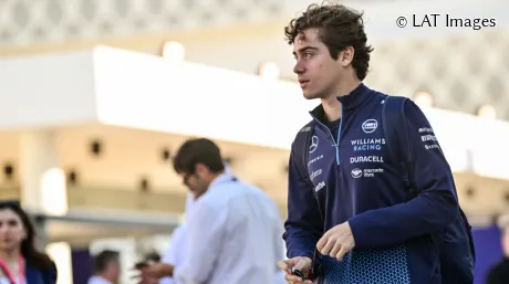 Franco Colapinto en uno de sus últimos compromisos con Williams en Losail