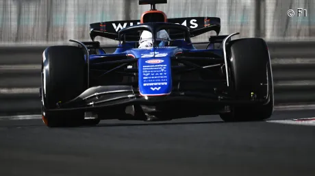 Carlos Sainz durante el día de pruebas en Abu Dabi