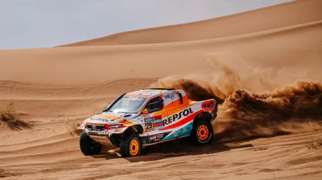 Isidre Esteve y Txema Villalobos han firmado su mejor etapa de este Dakar