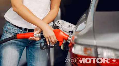 gasolina-low-cost-2-soymotor.jpg