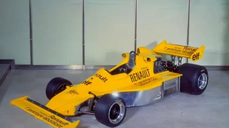 renault_prototype_of_first_turbo_1.5_f-1_car_1976.jpg