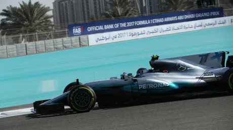 bottas-mercedes-abu-dabi-f1-soymotor.jpg