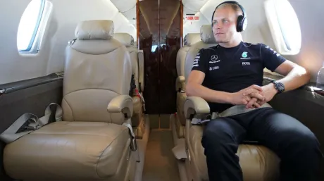 bottas-mercedes-acuerdo-avion-netjets-soymotor.jpg