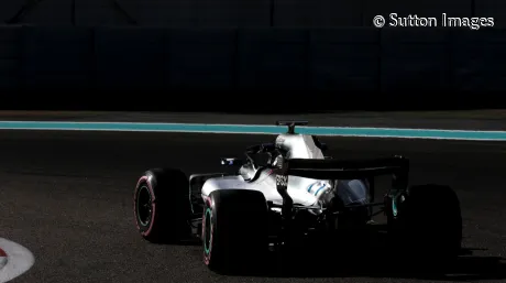 bottas_test_post-temporada_abu_dabi_2018_soy_motor_3.jpg