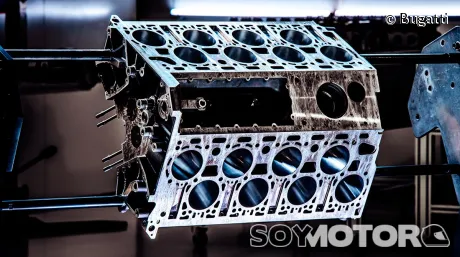 bugatti-motor-w16-1-soymotor.jpg