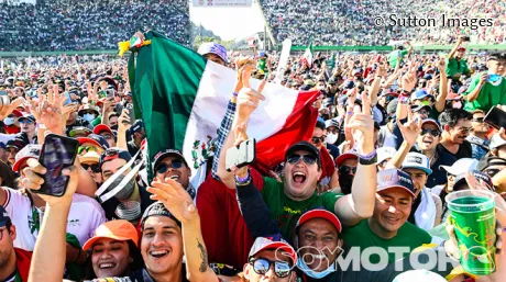 fans-mexico-2021-soymotor.jpg