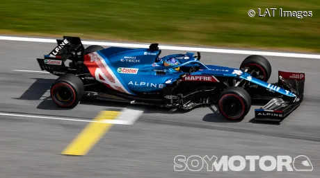 fernando-alonso-alpine-viernes-2021-soymotor.jpg