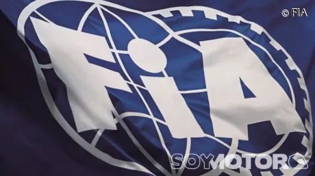 fia-bandera-clausula-soymotor.jpg