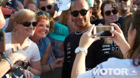 hamilton-ausencia-fans-carreras-sentimiento-vacio-f1-soymotor.jpg