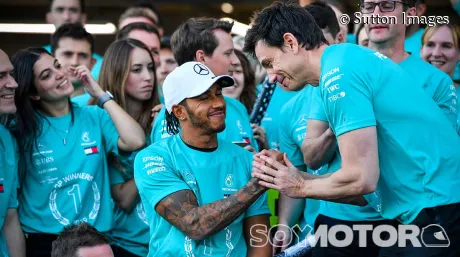 hamilton-mercedes-campeon-mexico-2019-soymotor.jpg