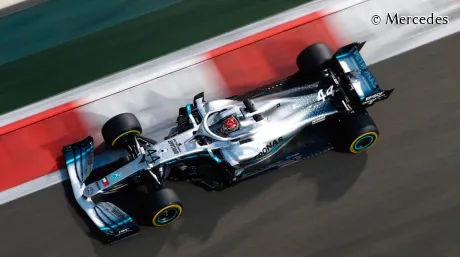 hamilton-mercedes-w10-abu-dabi-2019-soymotor.jpg