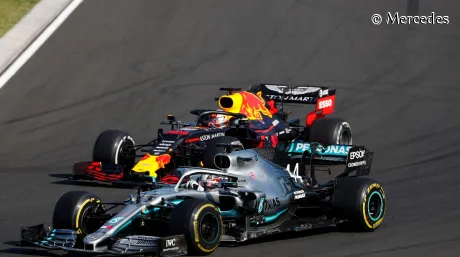 hamilton-verstappen-mejor-momento-f1-soymotor.jpg