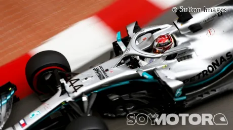 hamilton_mercedes_monaco_2019_jueves_soymotor.jpg