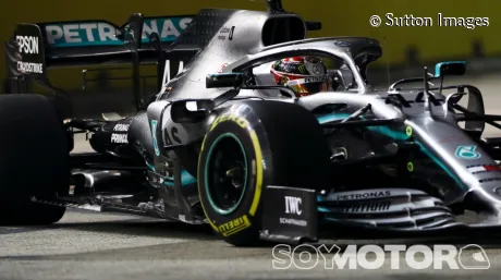 hamilton_singapur_2019_viernes_soymotor.jpg