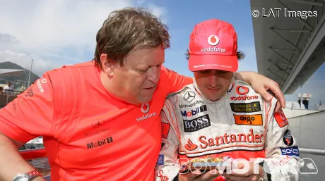 haug-alonso-mclaren-2007-soymotor.jpg