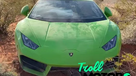 Qué hace un Lamborghini Huracán abandonado en un desierto de Las Vegas? |  