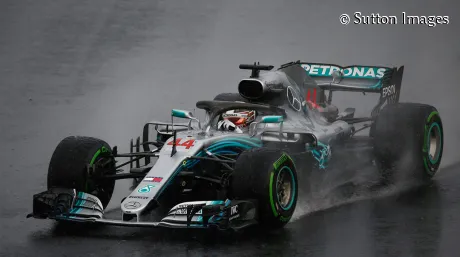 lewis-hamilton-gp-hungria-2018-sabado-lluvia-soymotor.jpg