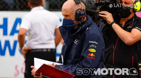 newey-red-bull-2021-soymotor.jpg