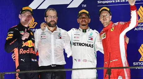 podio-gp-singapur-2018-carrera-soymotor.jpg
