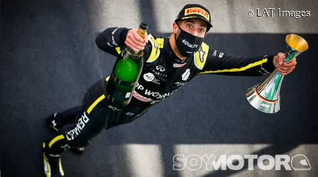 ricciardo-podio-renault-nurburgring-soymotor.jpg