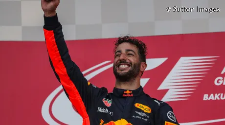 ricciardo-red-bull-baku-f1-soymotor.jpg