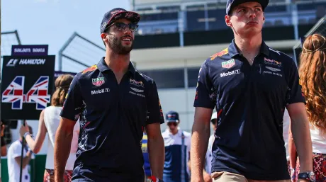 ricciardo-verstappen-soymotor-2.jpg