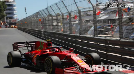 sainz-ferrari-monaco-2021-soymotor.jpg