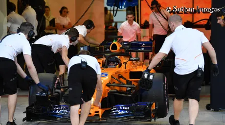 sainz-test-abu-dabi-2018-soymotor.jpg