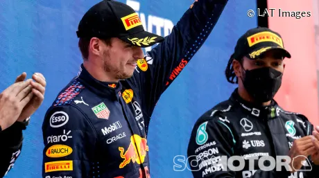 verstappen-max-podio-rusia-2021-soymotor.jpg