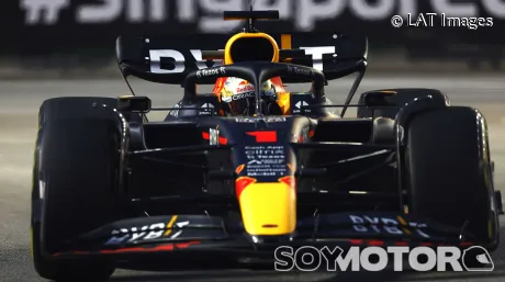 verstappen-viernes-singapur-soymotor.jpg