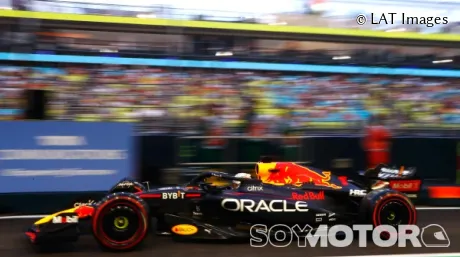 verstappen_singapur_2022_soymotor.com_1.jpg