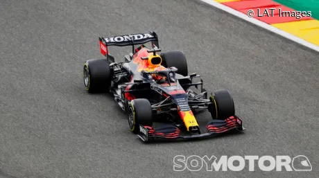 verstappen_viernes_belgica_2021_soymotor_2.jpg