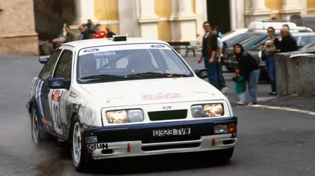 sainz-1988-Ford-Sierra-RS-Cosworth-soymotor.jpg