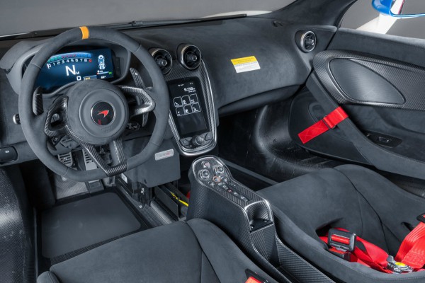 mclaren-mso-x-08-interior.jpg