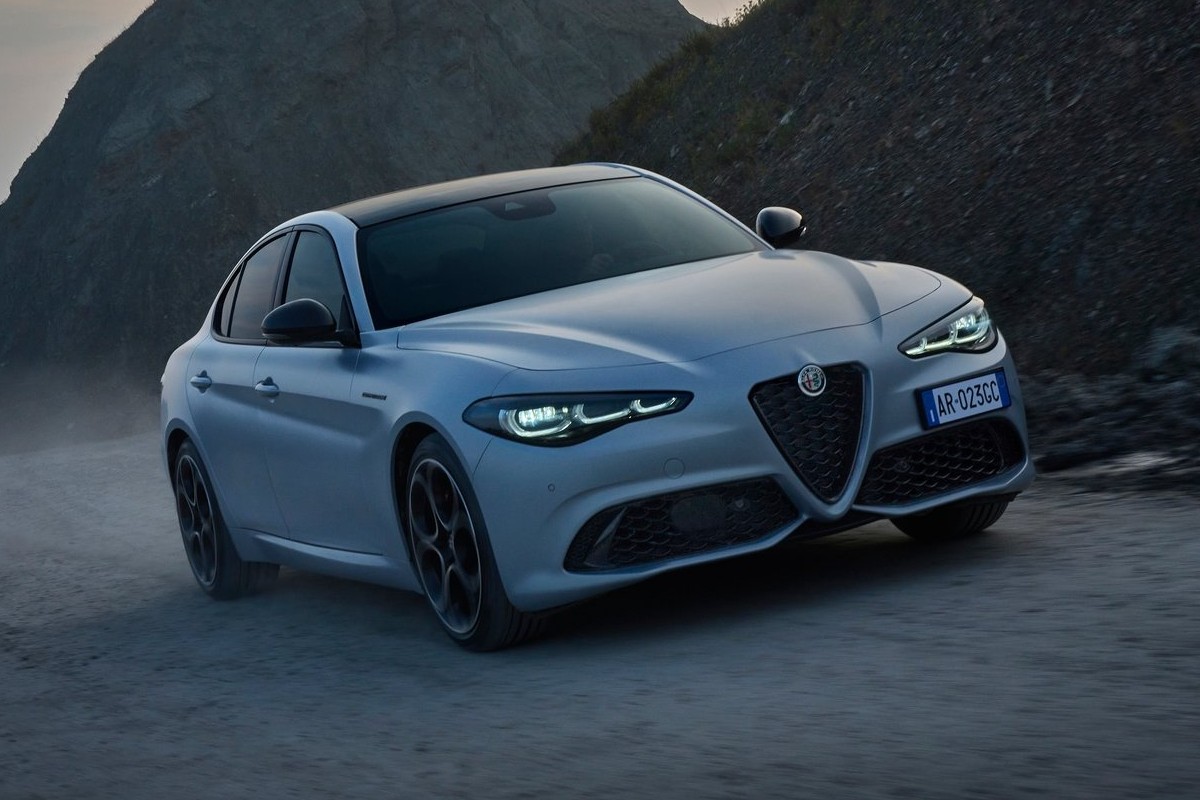 Restyling del Giulia /Stelvio Alfa_romeo_giulia_2023_2