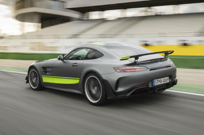 mercedes-amg_gt_3.jpg