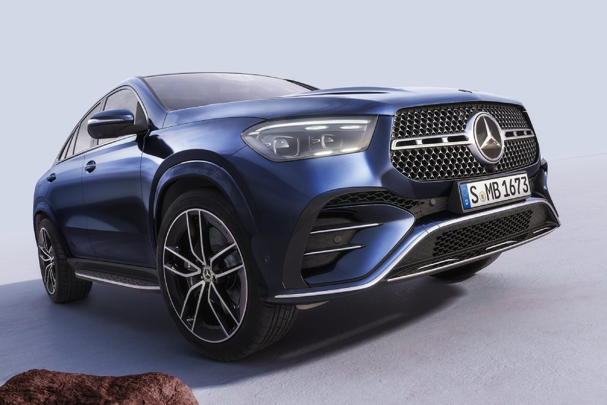 mercedes-benz_gle_coupe_2024_1.jpg
