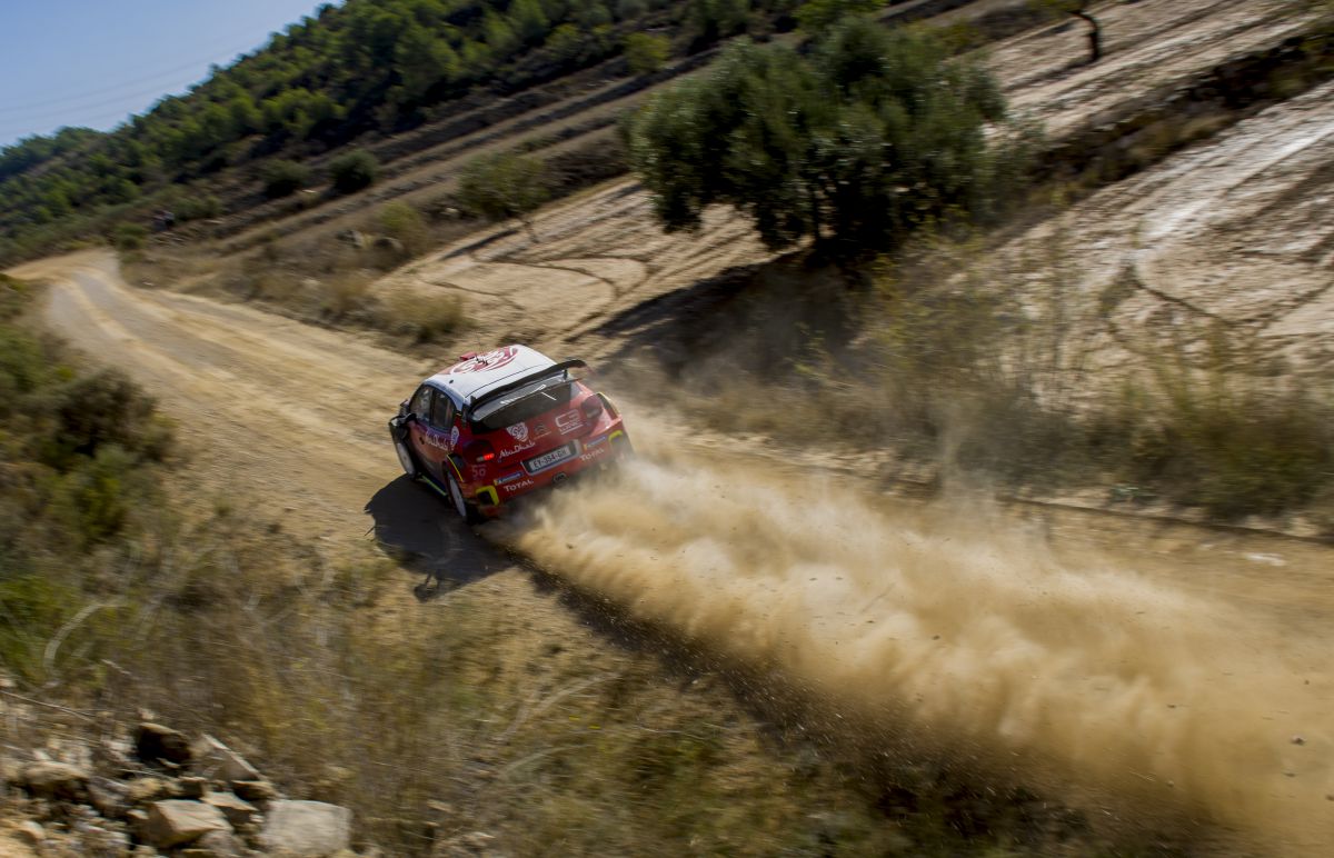 loeb-test-cataluna-citroen-2.jpg