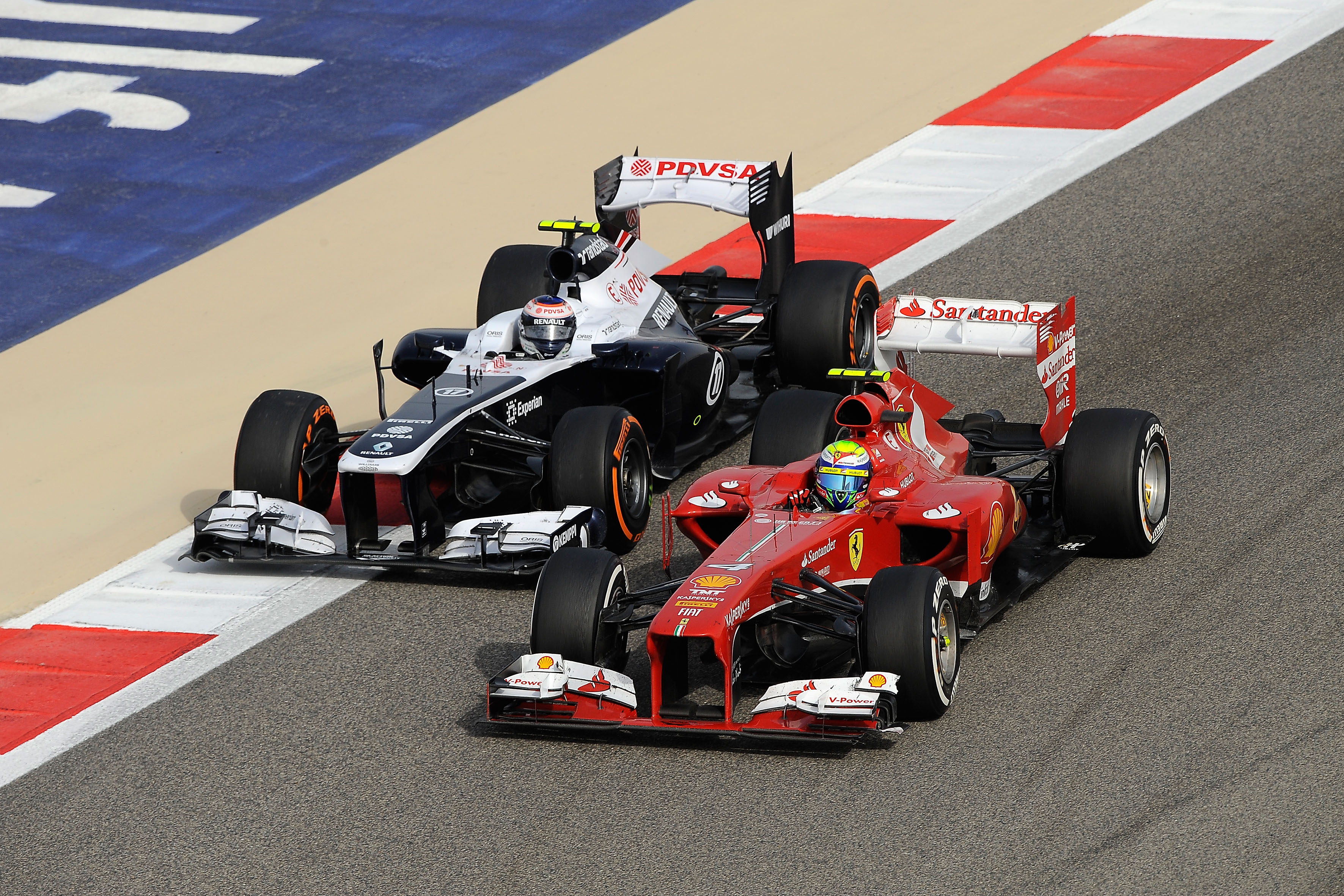 Ф 1 практика. Scuderia Ferrari f1 2013. Scuderia Ferrari f1 2014. Феррари 2013 f1. Formula f1 2013.