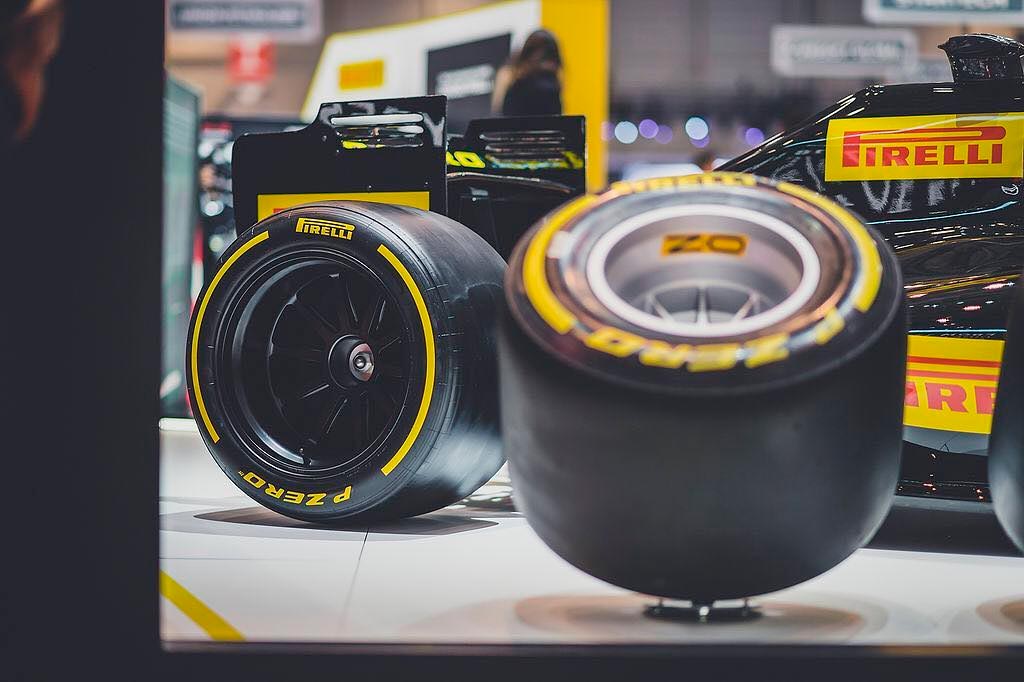 pirelli-neumaticos-salon-ginebra-2019-f1-soymotor.jpg