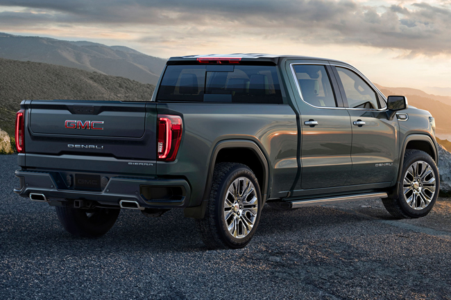 gmc-sierra-trasera.jpg