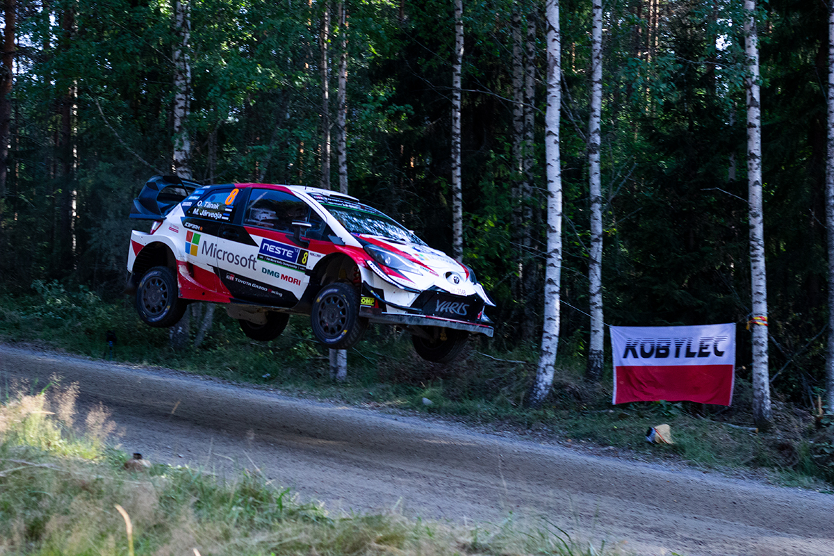 toyota-tanak-vuelo.jpg